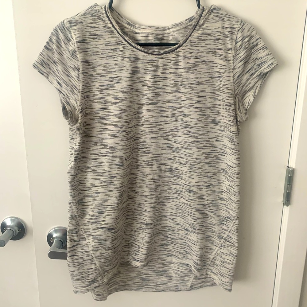 Lululemon Running Shirt Size 6